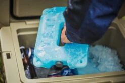 YETI Ice 4lb / 1.8kg Ice Pack 11 YETI Ice 4lb / 1.8kg Ice Pack -Kelty || Yeti || Big Agnes Sales yeti ice 4lb 1.8kg ice pack 5 51638 p